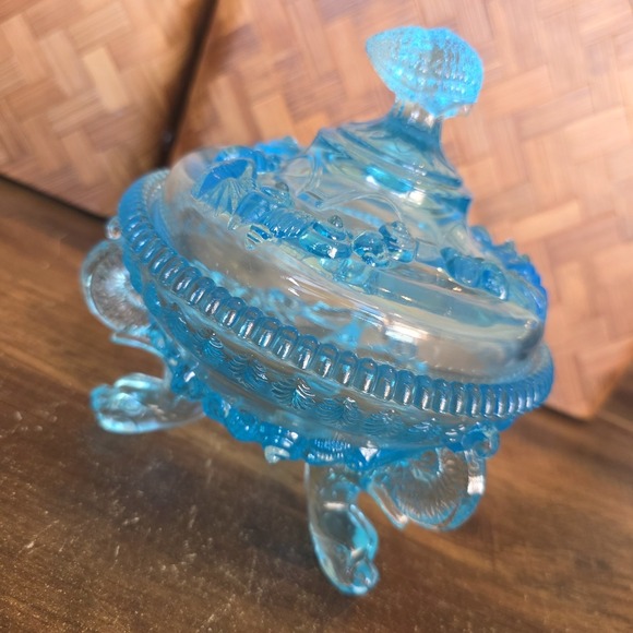 Westmoreland Other - Westmoreland Argonaut Shell & Dolphin Aqua Footed Glass Candy Dish With Lid Blue